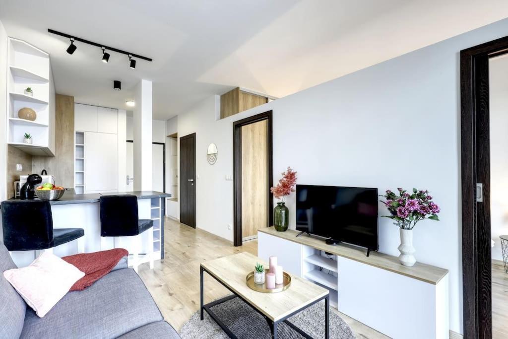 Star Cozy Apartment In A Modern Neighborhood Bratislava Exteriér fotografie