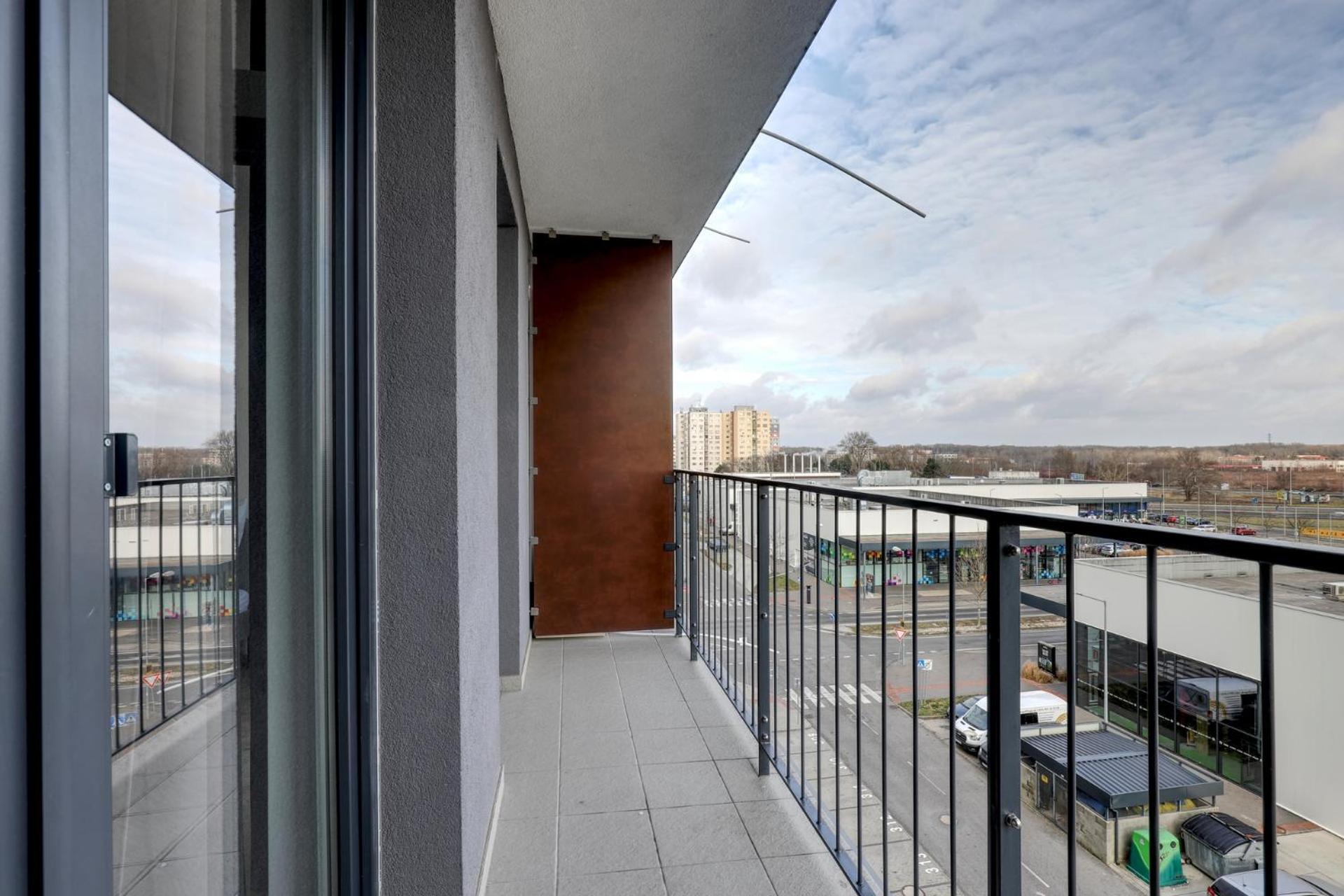 Star Cozy Apartment In A Modern Neighborhood Bratislava Exteriér fotografie